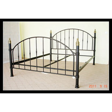 5ft Daisy Metal Bed (kingsize)